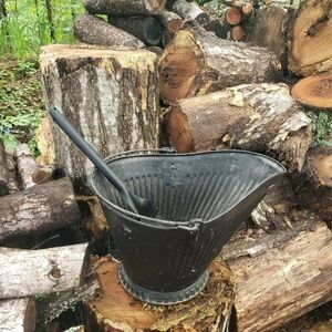 Vintage #17 Coal Ash Bucket And Scoop